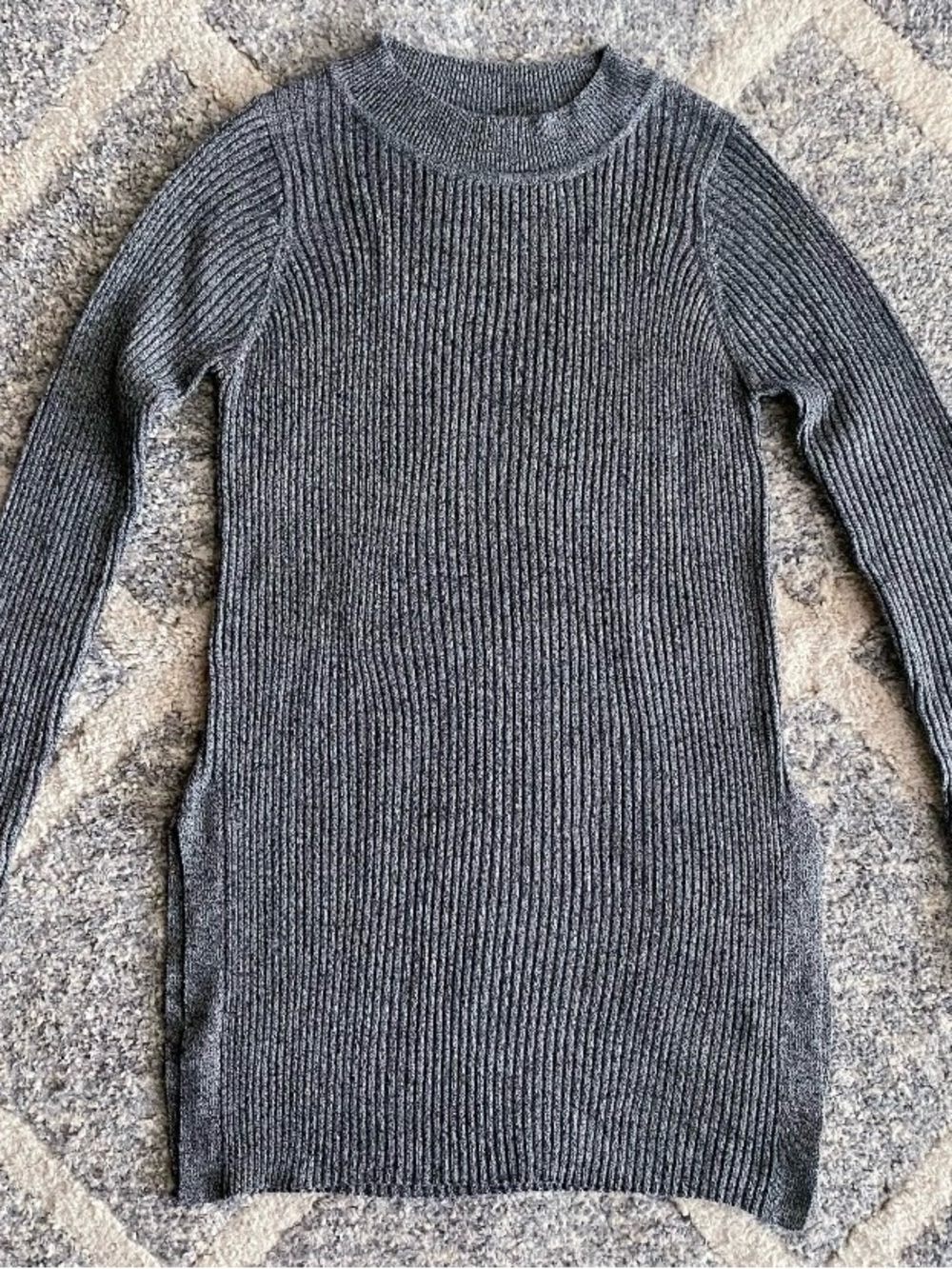 NWOT Forever 21 Long Sleeve Sweater Grey Tunic, Sz S